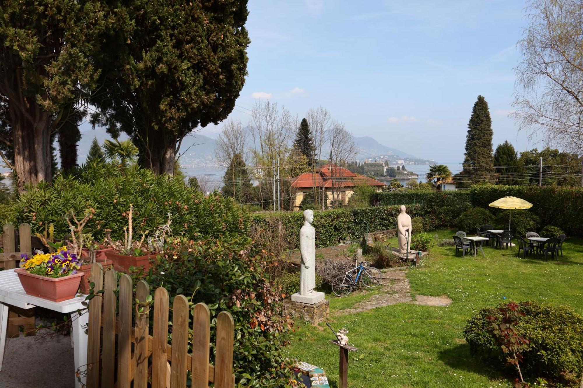 Villa Lucciola Стреза Экстерьер фото